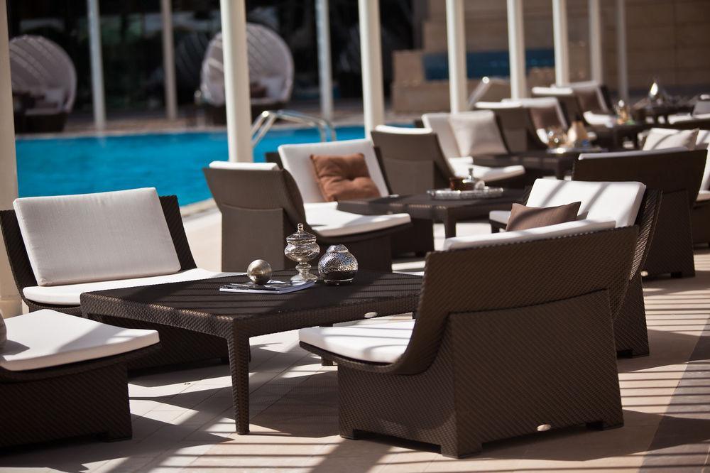 Marriott Executive Apartments Doha City Center Exterior photo
