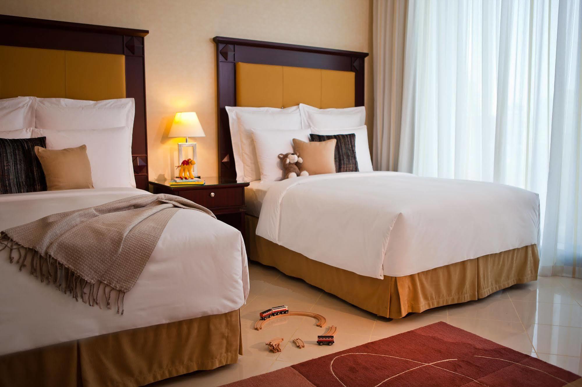 Marriott Executive Apartments Doha City Center Exterior photo