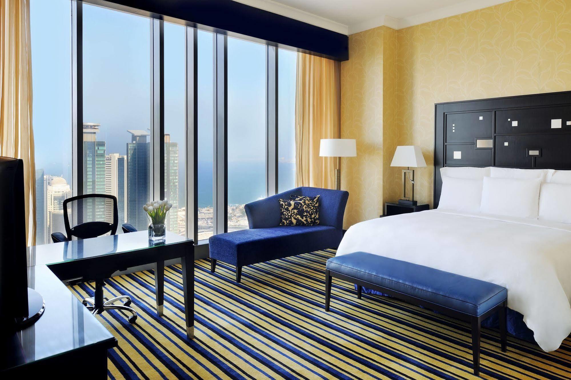 Marriott Executive Apartments Doha City Center Exterior photo
